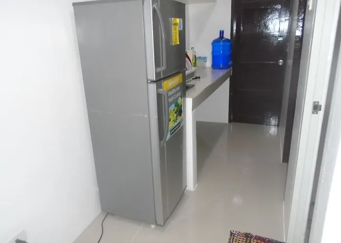 Bhs Serviced 2 Bedroom In Apartment Carcar