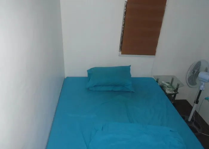 Bhs Serviced 2 Bedroom In Apartment Carcar