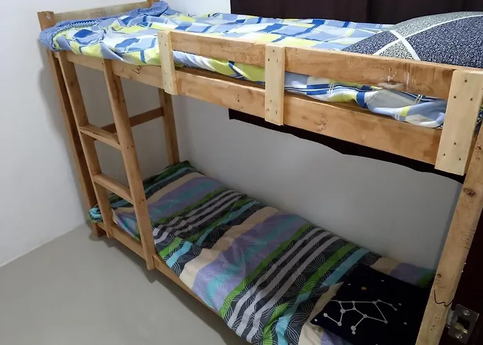 Bhs Serviced 2 Bedroom In Apartment Carcar